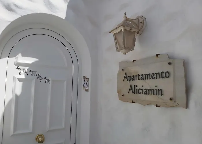 Aliciamin